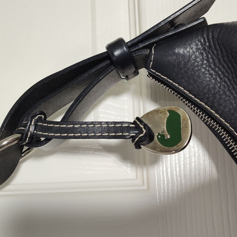 Dooney and Bourke - Picture 4 of 13